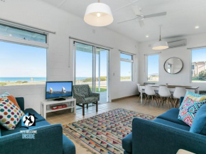 Cool Beach “Shack'' + Spectacular Views + Netflix
